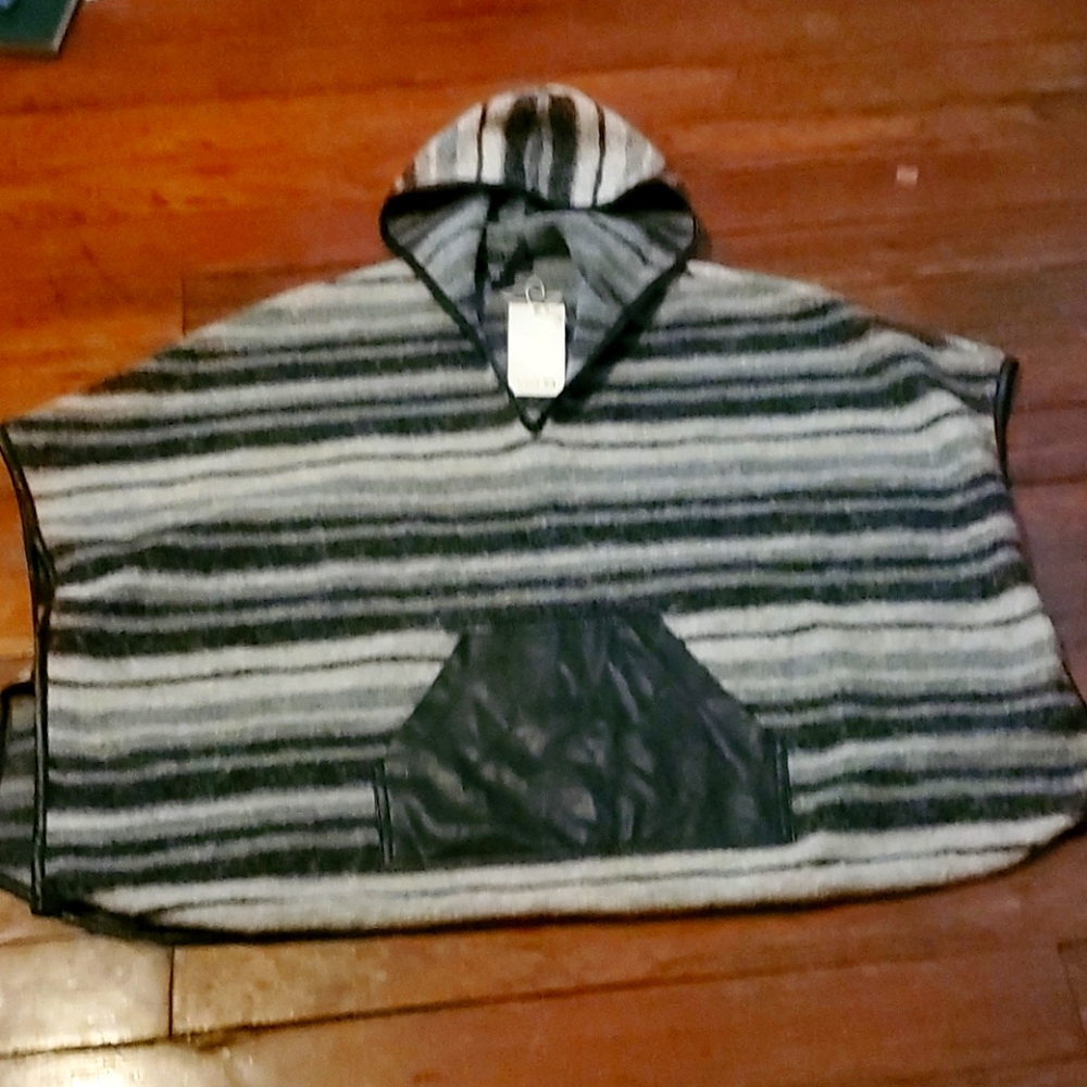 Designer Red 23 Pancho (rare)